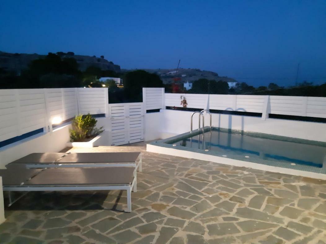A Sea Of Stars Villa Pefki